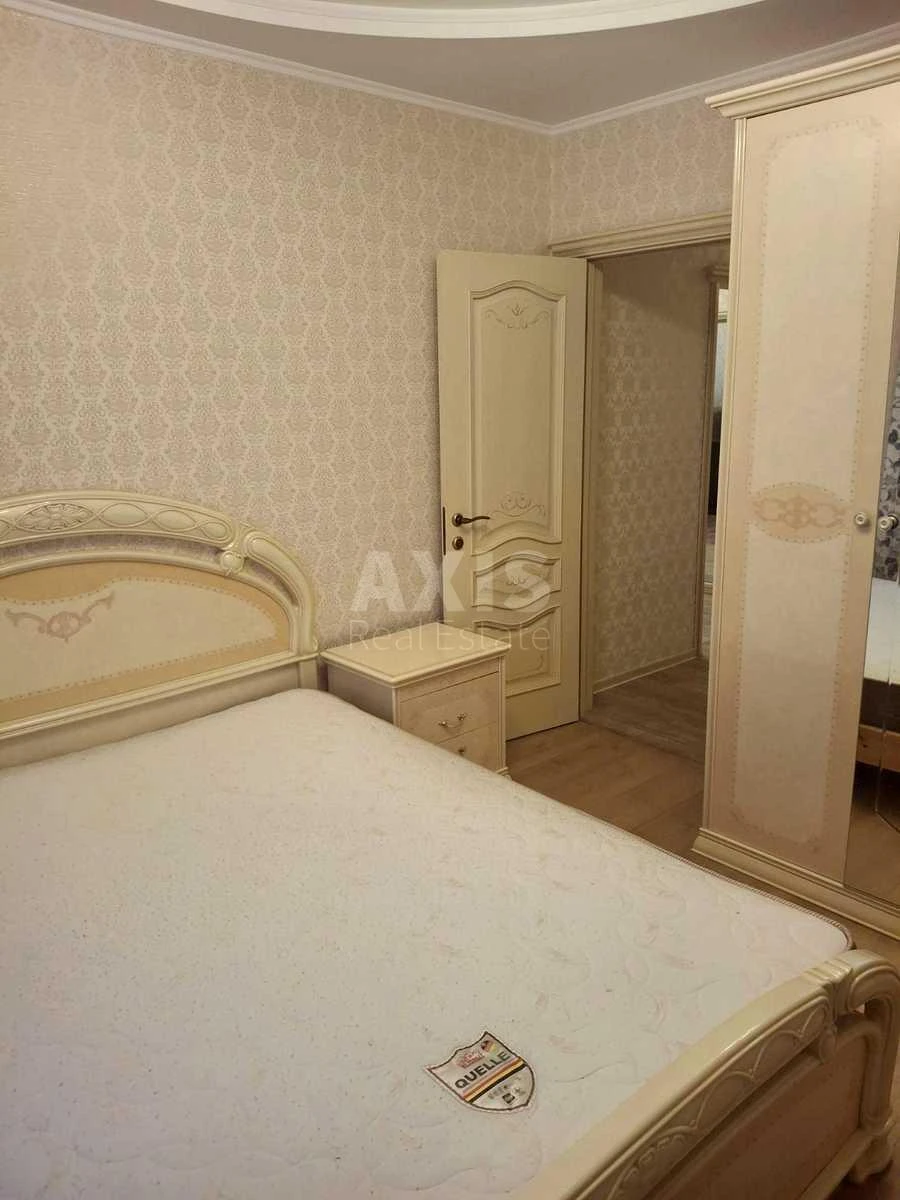 3k apartment vul. Mezhova 23Б7054520