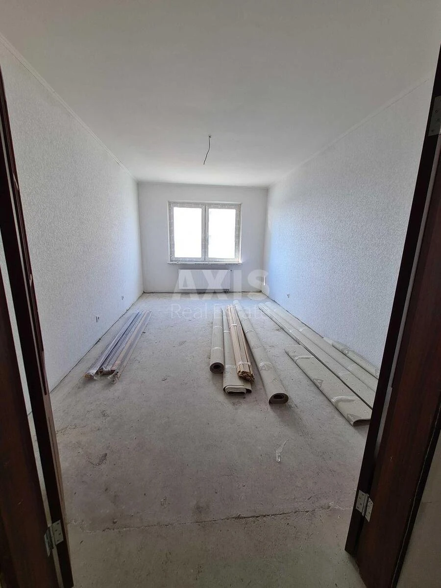 3k apartment pr-t Glushkova Akademika 6678385