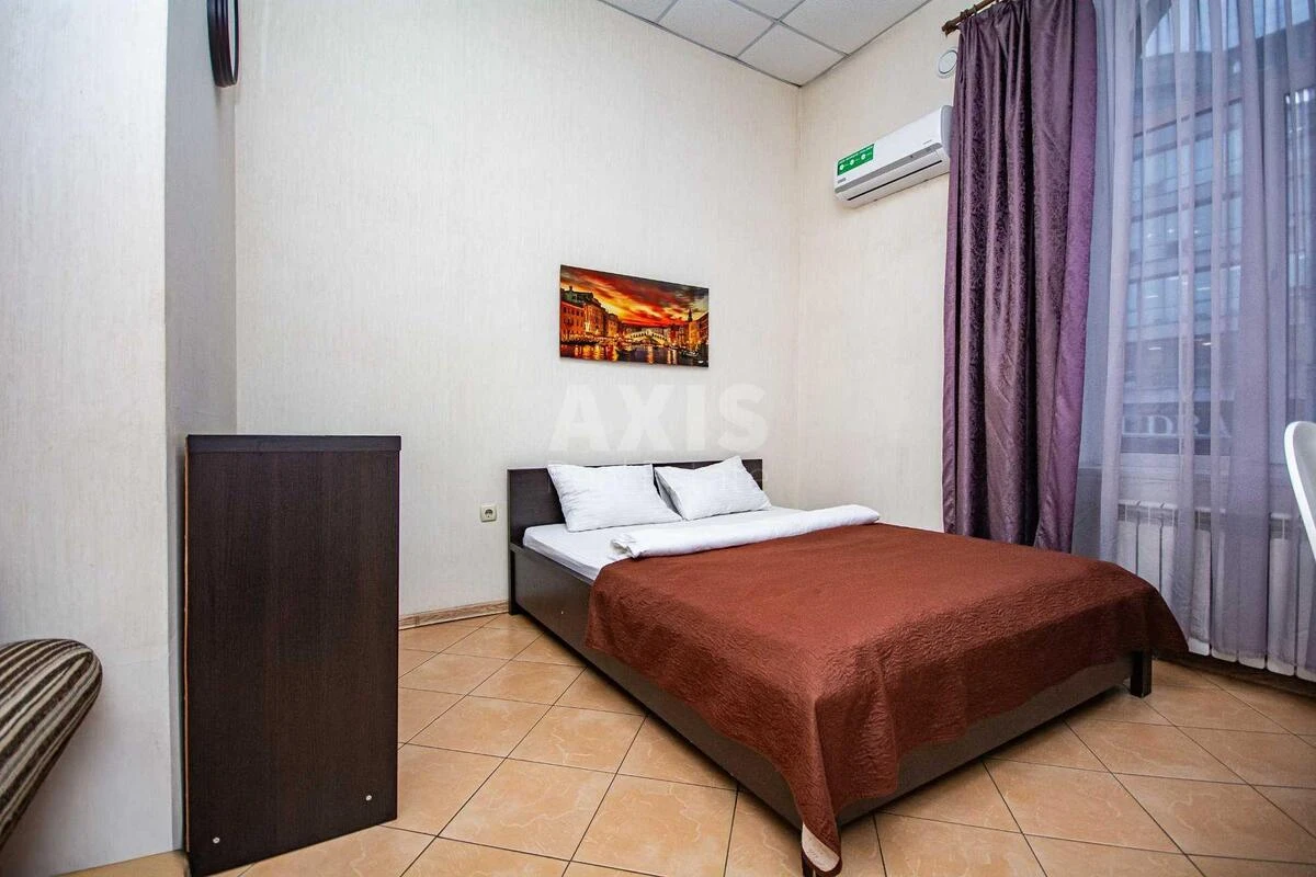 Service object vul. Saksagans'kogo 147/5, 156m2645464