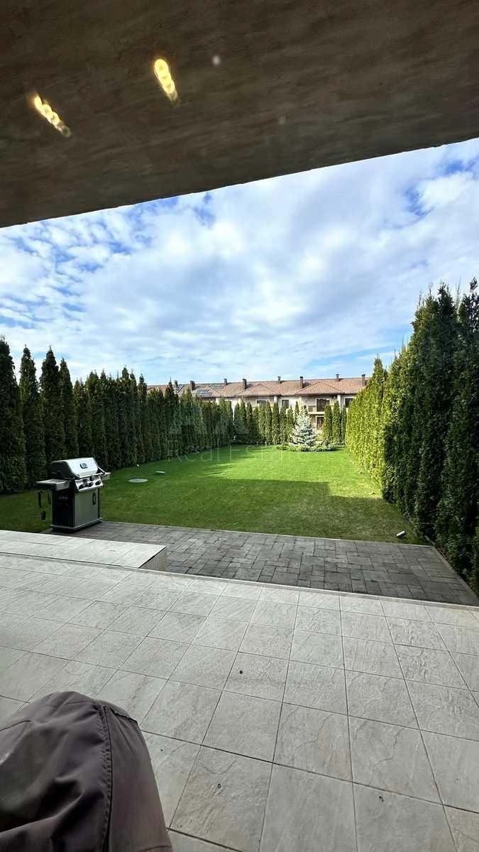 Дoм ул. Абрикосовая, 215м2, город Киев713352