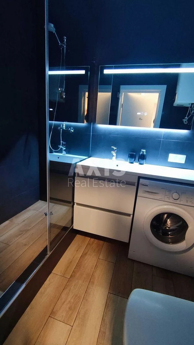 1k apartment nab. Dniprovs'ka 18491143