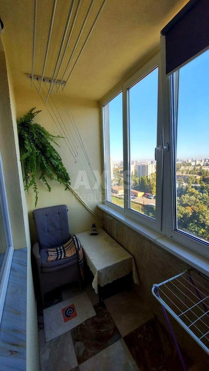 2k apartment vul. Pol'ova 736175410