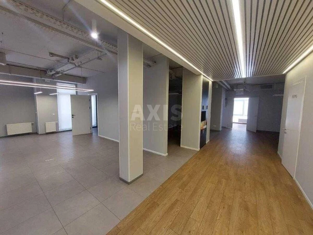 Office vul. Spas'ka 5, 2600m2711846