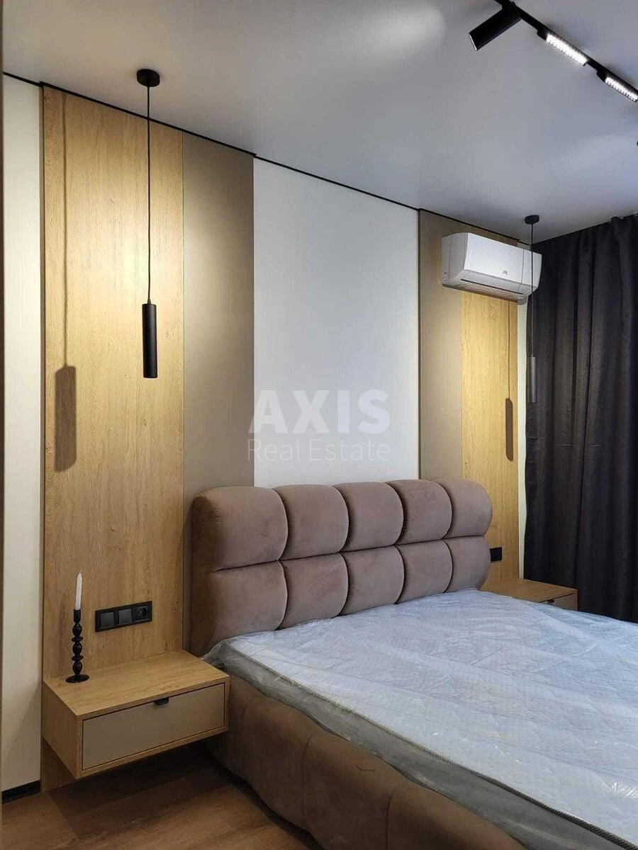 1k apartment vul. Prychal'na 106827516