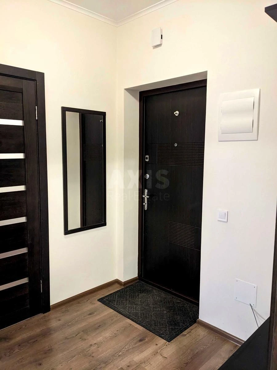 1k apartment pr-t Berestejskij 676551013