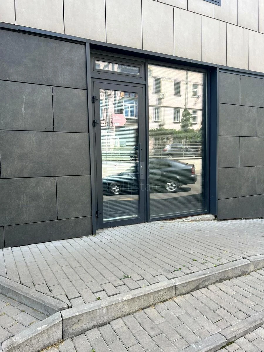 Объект торговли ул. Липковского Василия Митрополита 13Г, 22м2655370