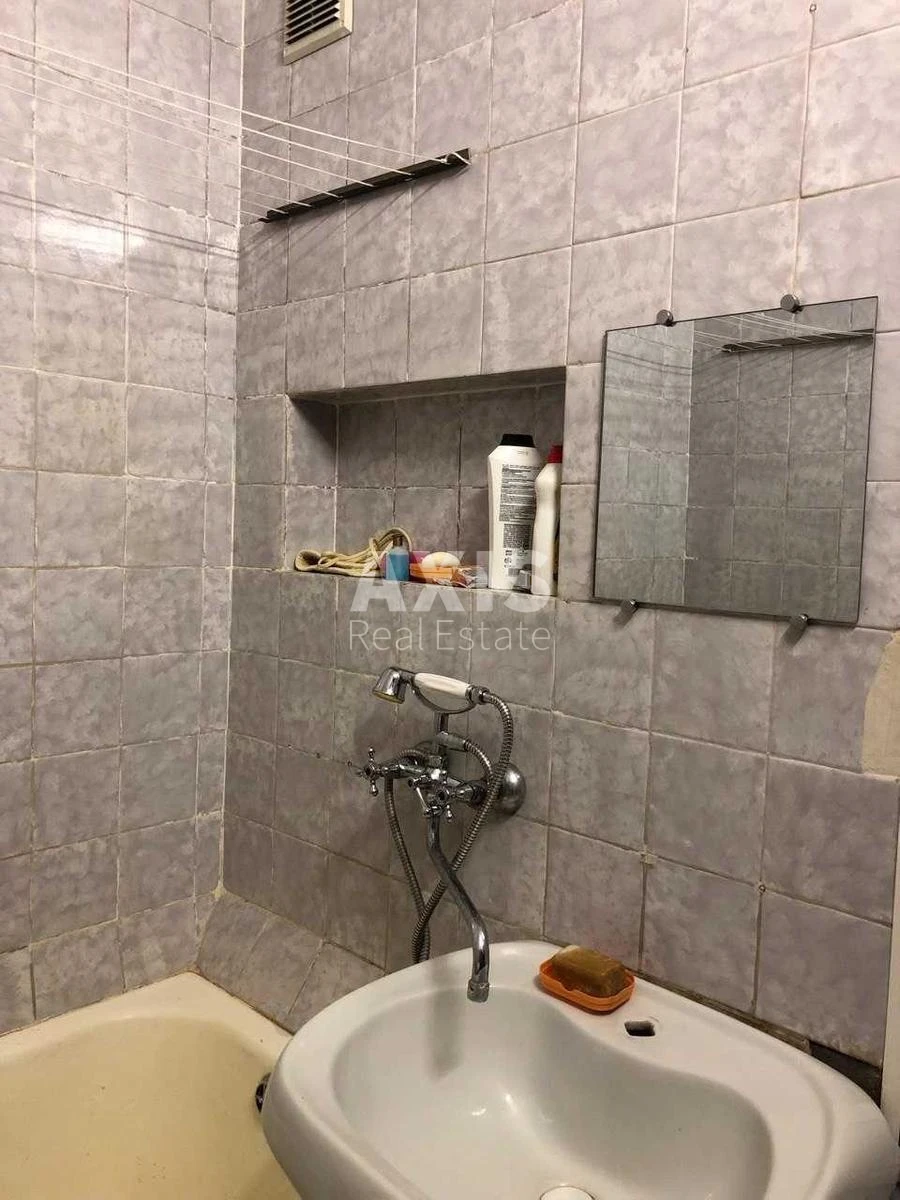 2к квартира пр-т Соборности 18354211