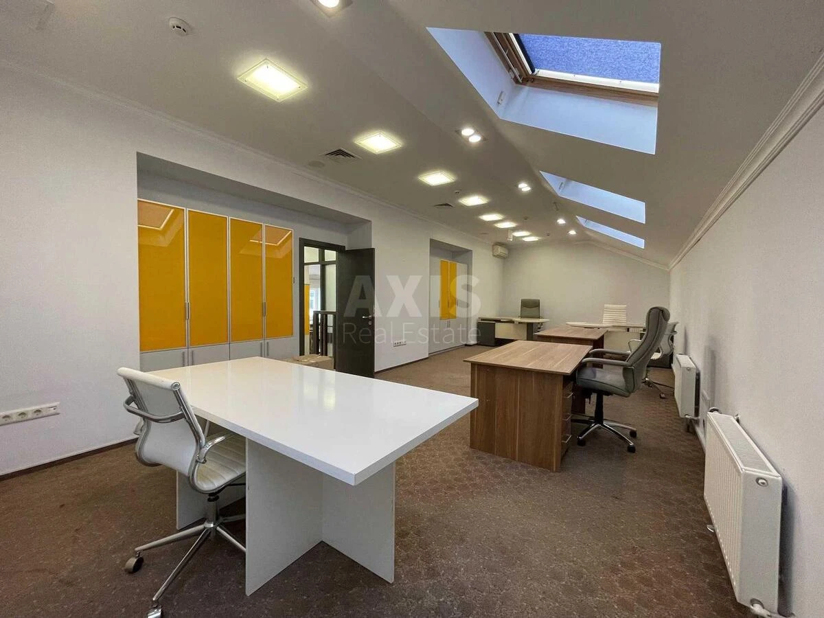 Office vul. Volodymyrs'ka 23А, 180m267586
