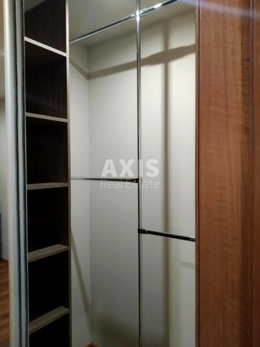 1k apartment vul. Feodosijs'ka 2Л639387