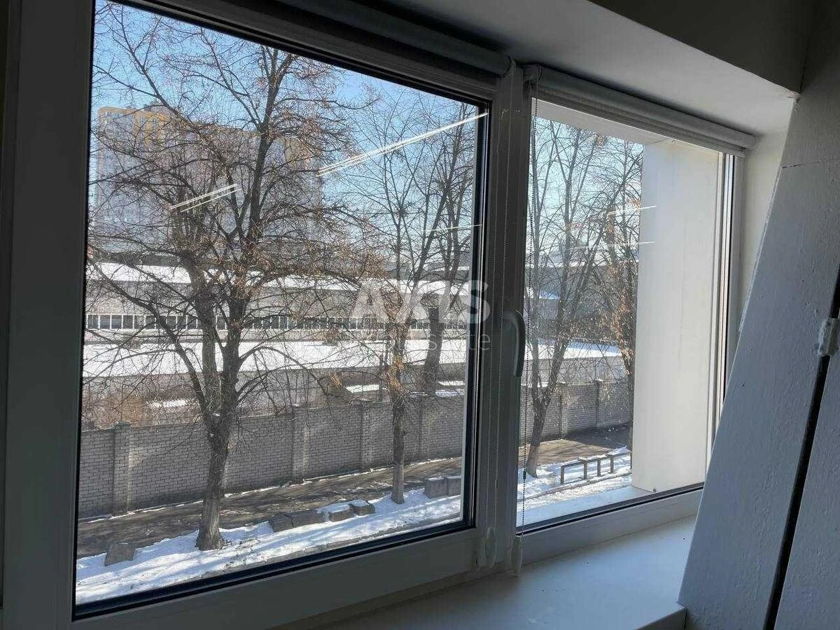 Office vul. Rybalka Marshala 11, 357m2517523