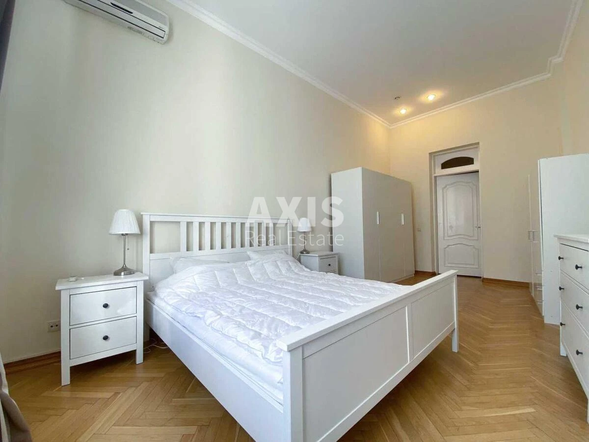 4k apartment vul. Ljuterans'ka 7/106706811