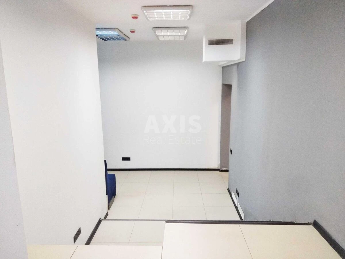 Trade object vul. Rejtars'ka 20/24, 61m271019