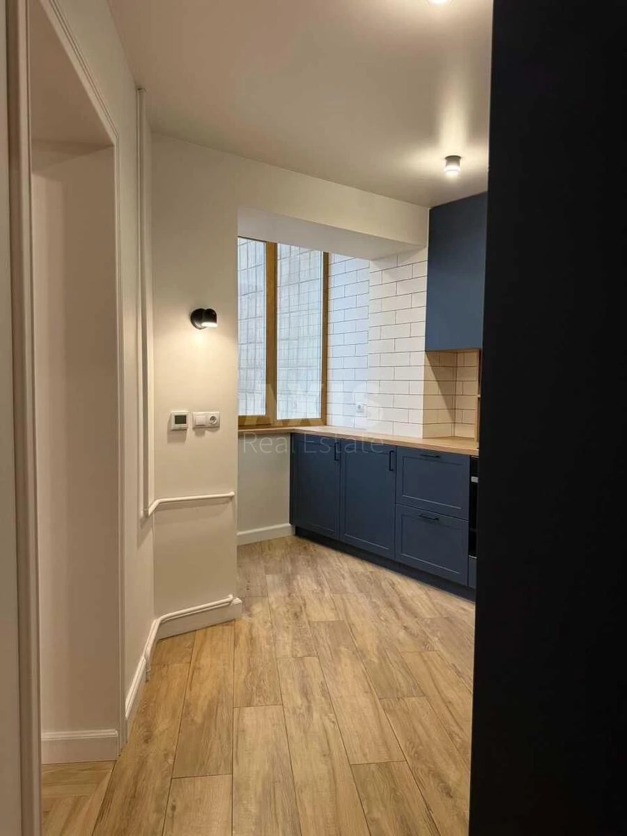 3k apartment vul. Pryrichna 19626670