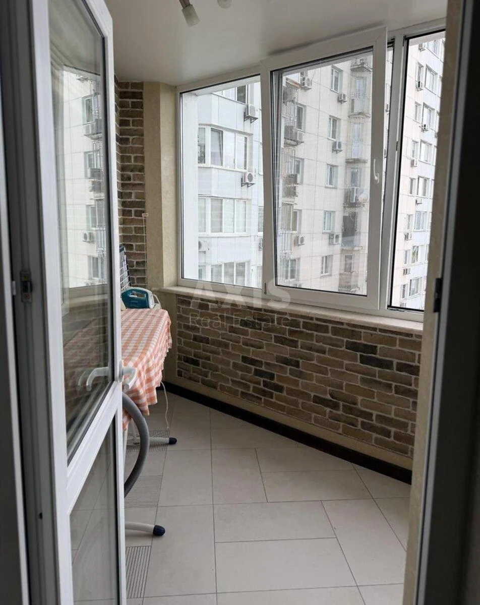 2k apartment vul. Myshugy Oleksandra 8713628
