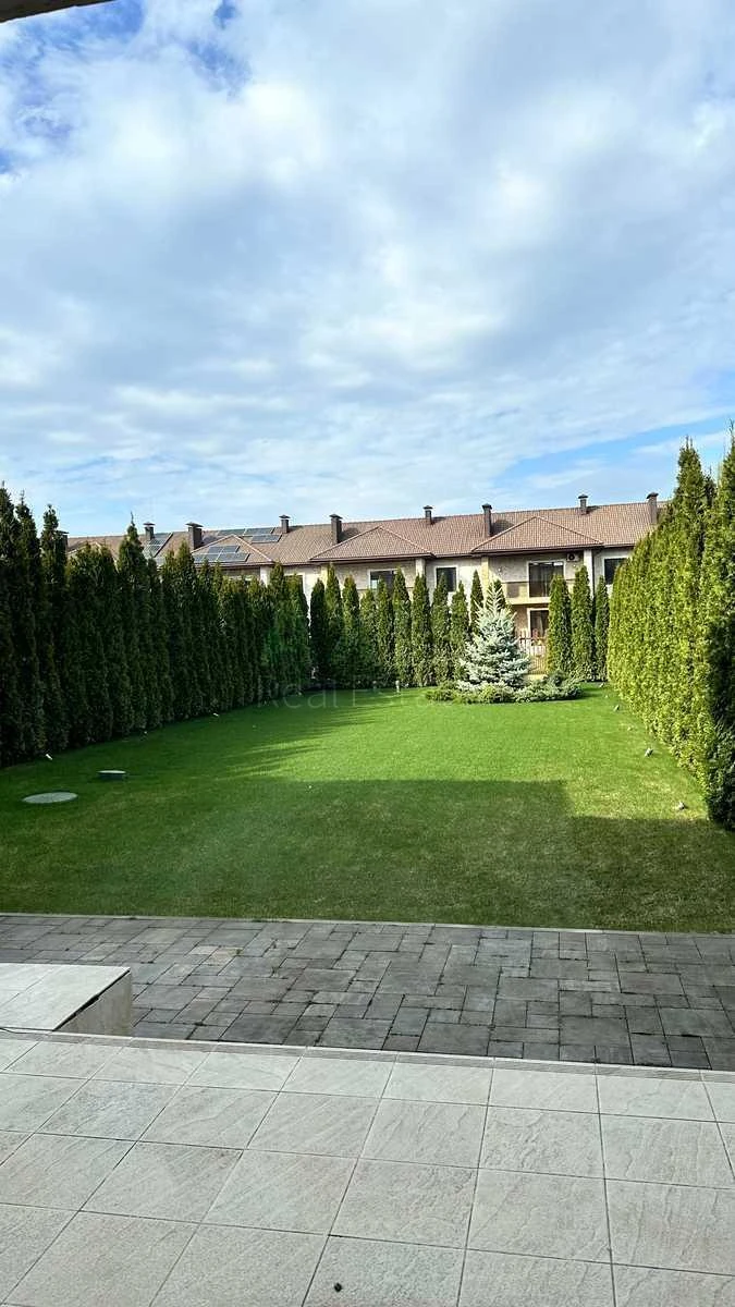 Дoм ул. Абрикосовая, 215м2, город Киев713353