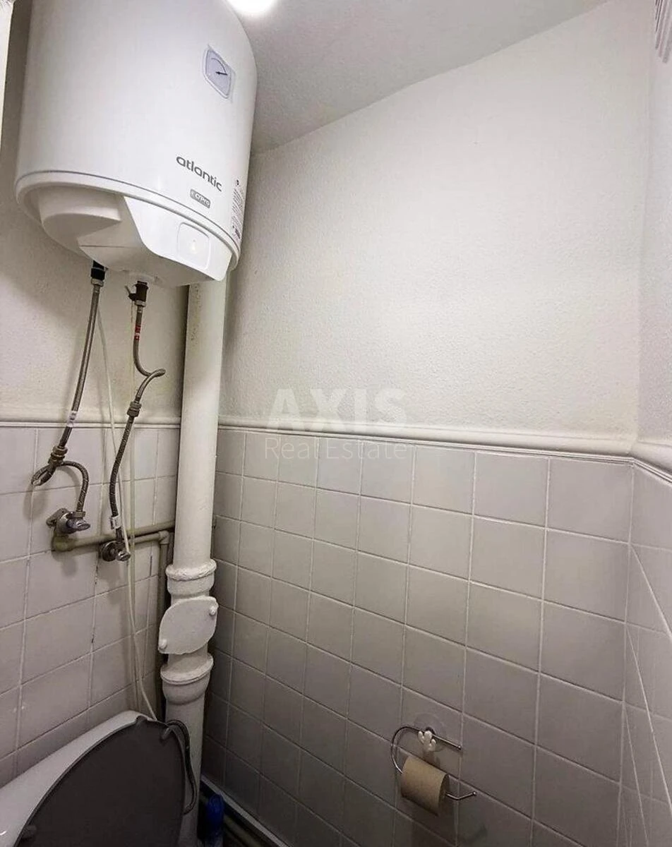 1k apartment vul. Korol'ova Akademika 10А711395