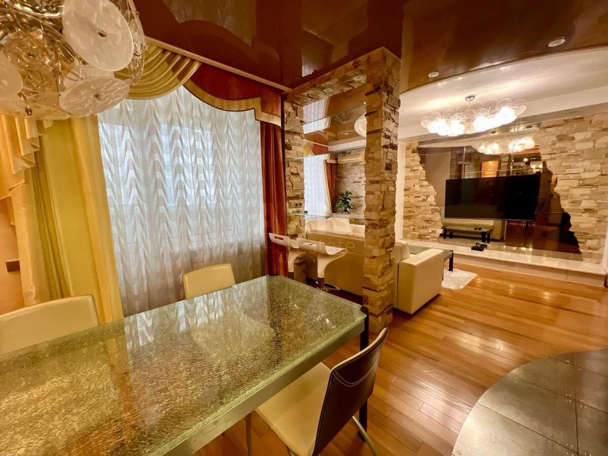 1k apartment vul. Verhovynna 35641598