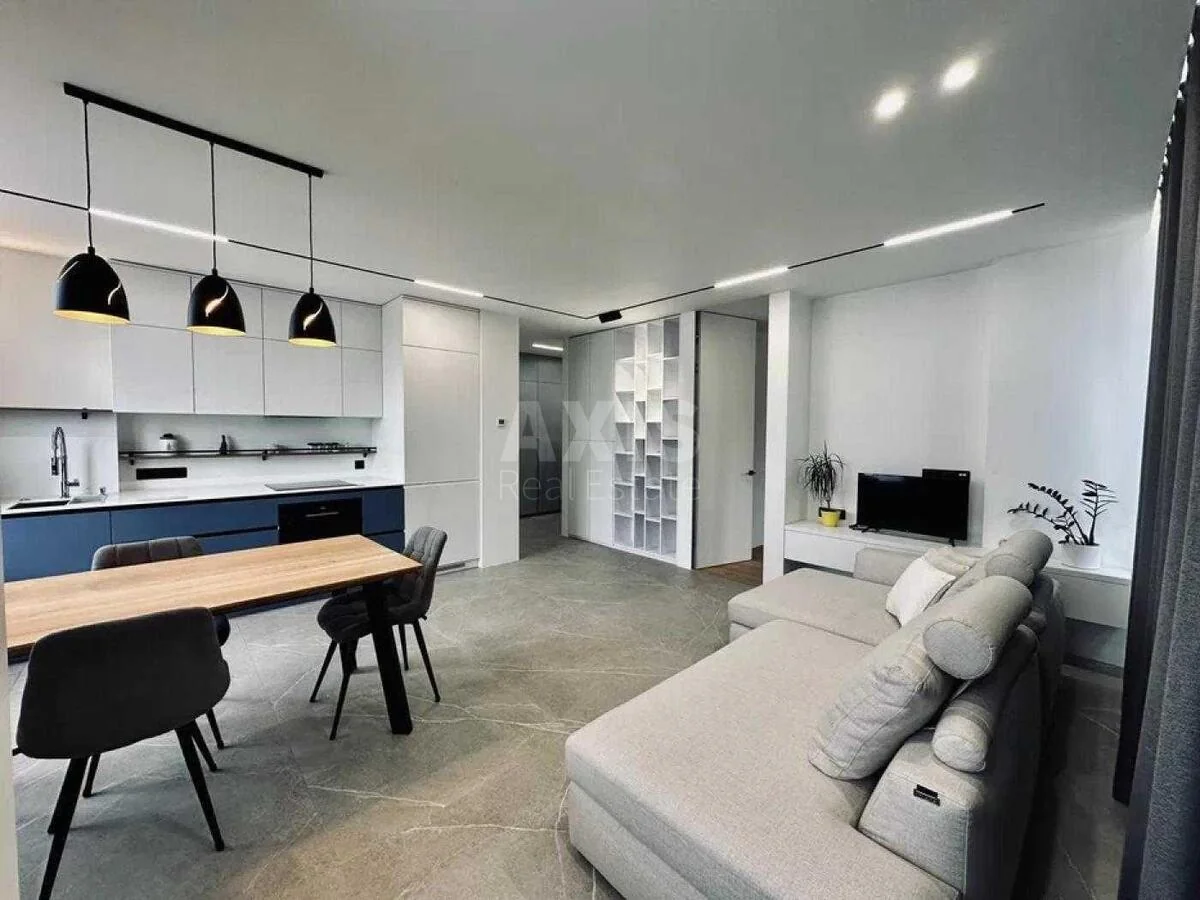 3k apartment vul. Saljutna 2Б