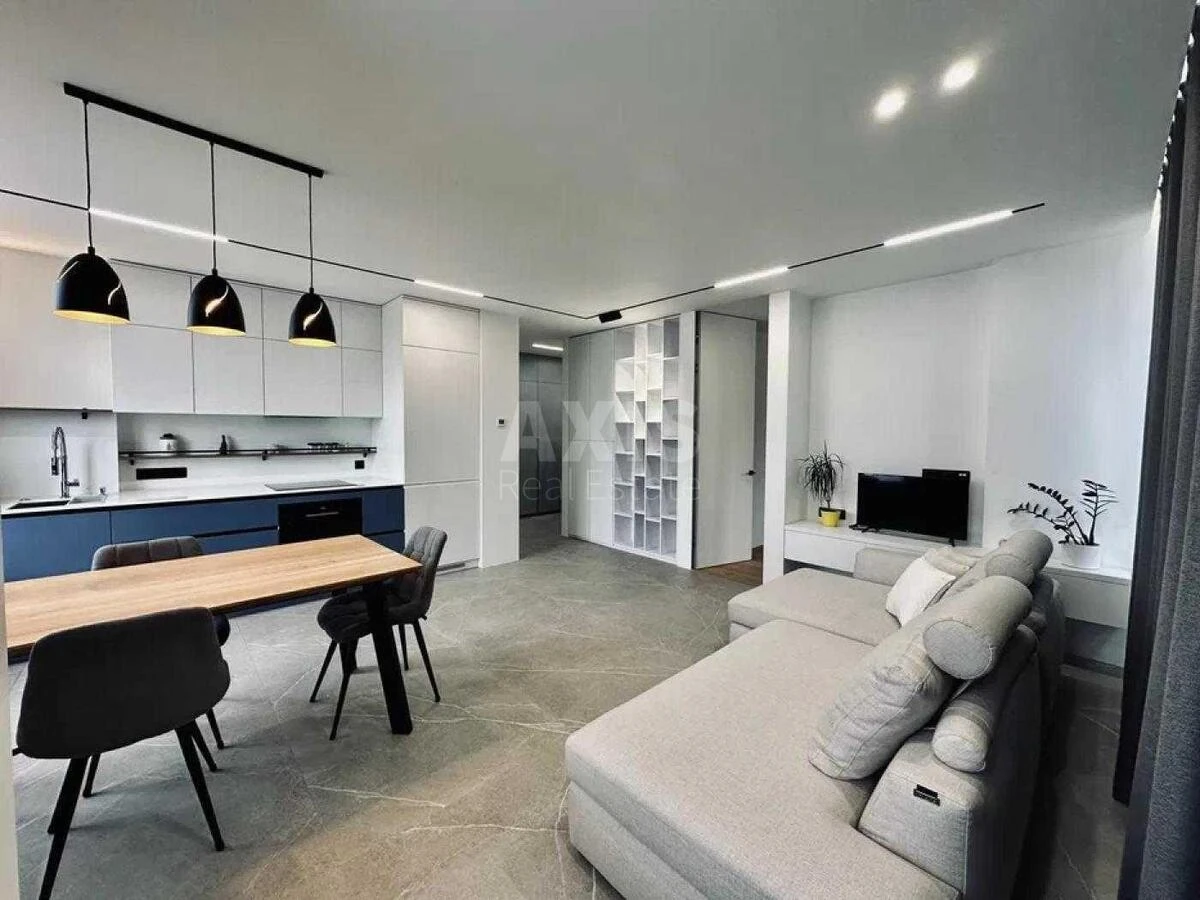 3к квартира ул. Салютная 2Б64940