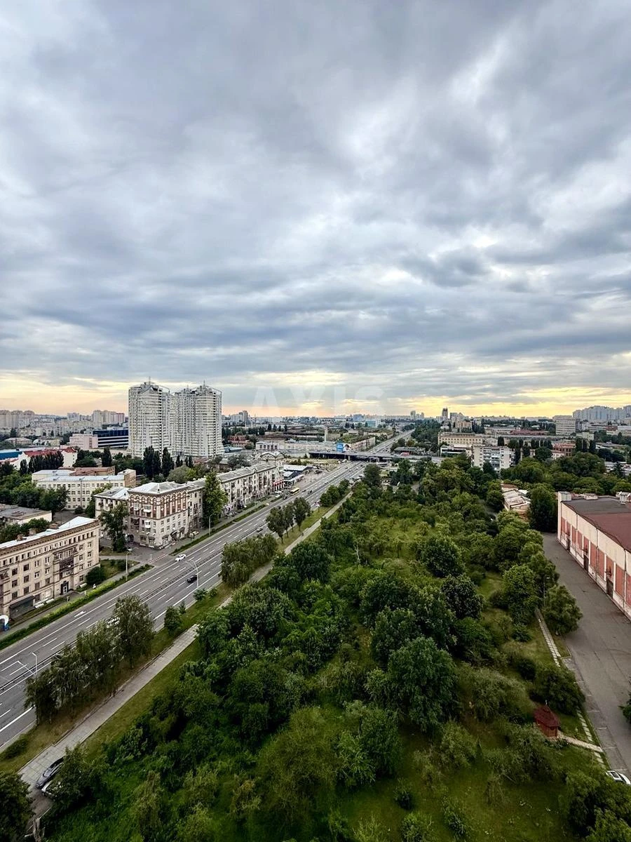 2k apartment pr-t Berestejskij 42А6663512