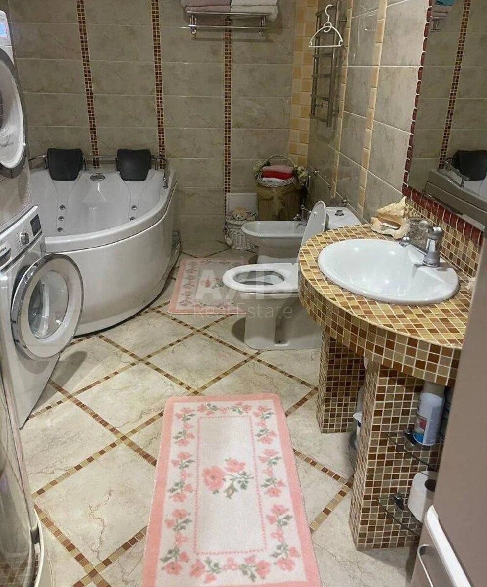 5k apartment vul. Volodymyrs'ka 376538611