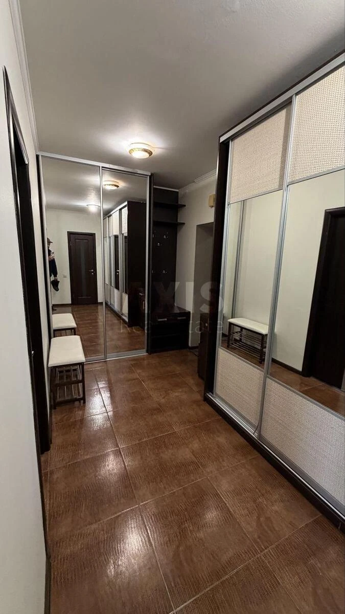 1k apartment vul. Yulia Zdanovska 46/16702415