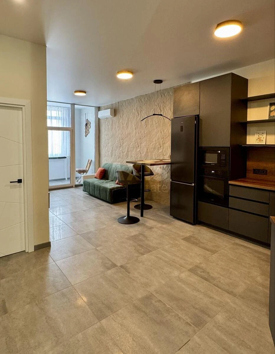 2k apartment pr-t Berestejskij 11Б691284