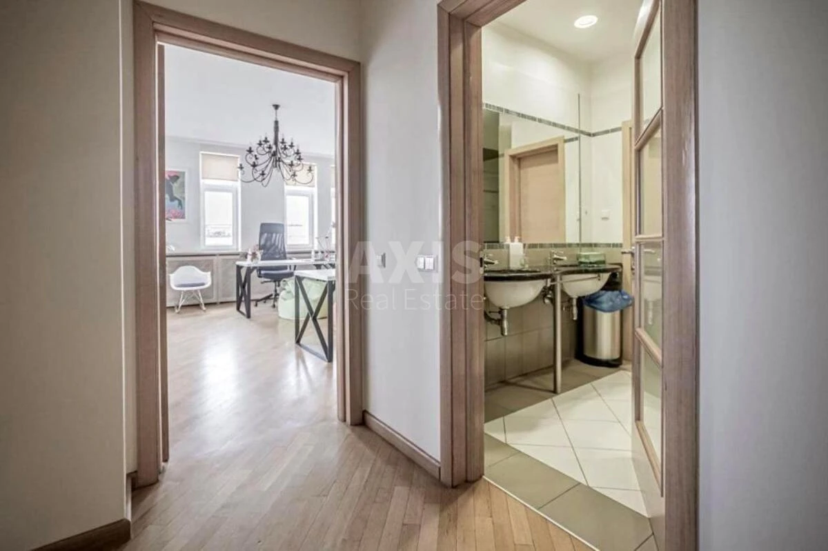 4k apartment bul. Shevchenka Tarasa 11А689367