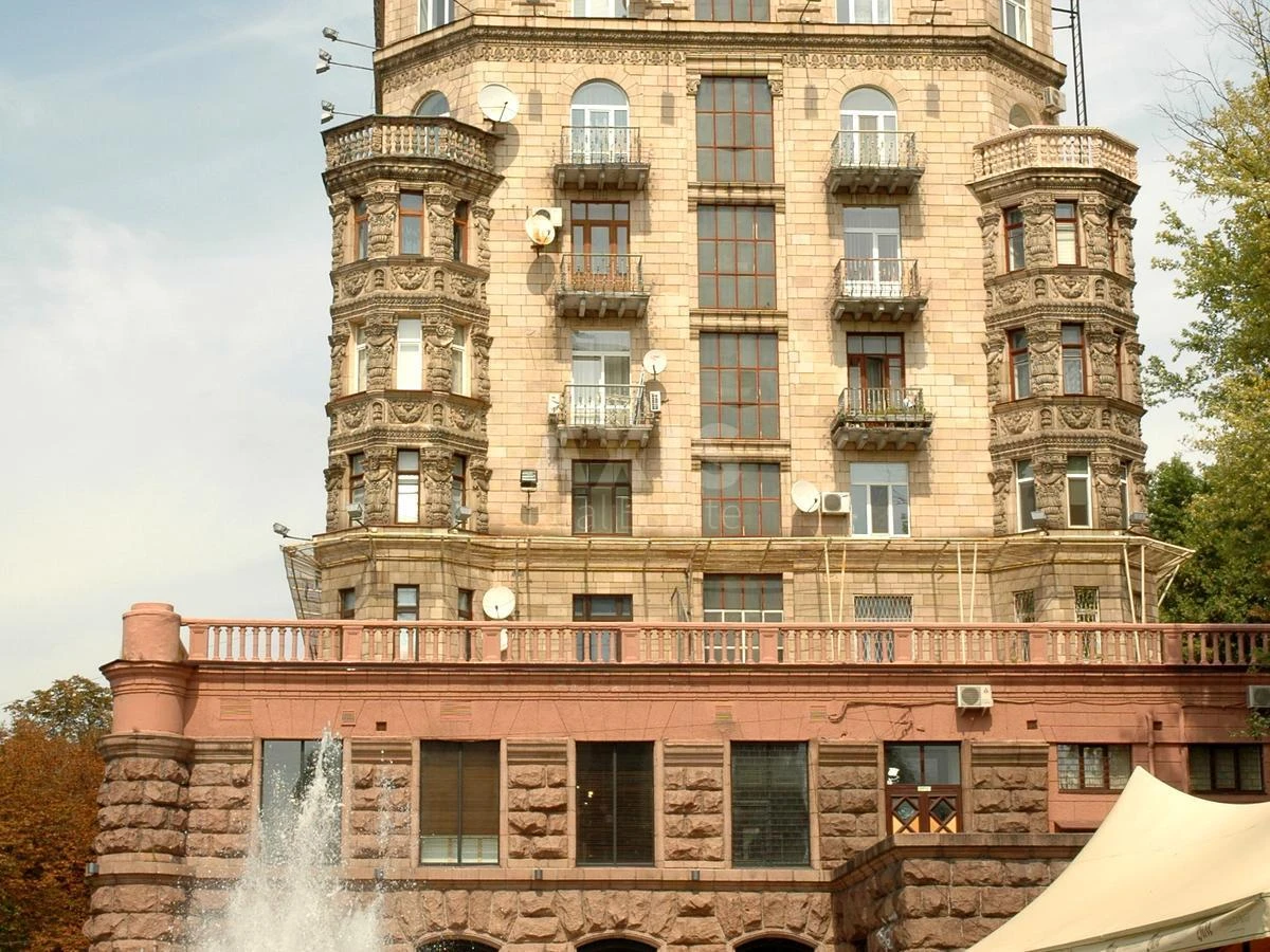 Office vul. Hreshhatyk 23, 338m27050217