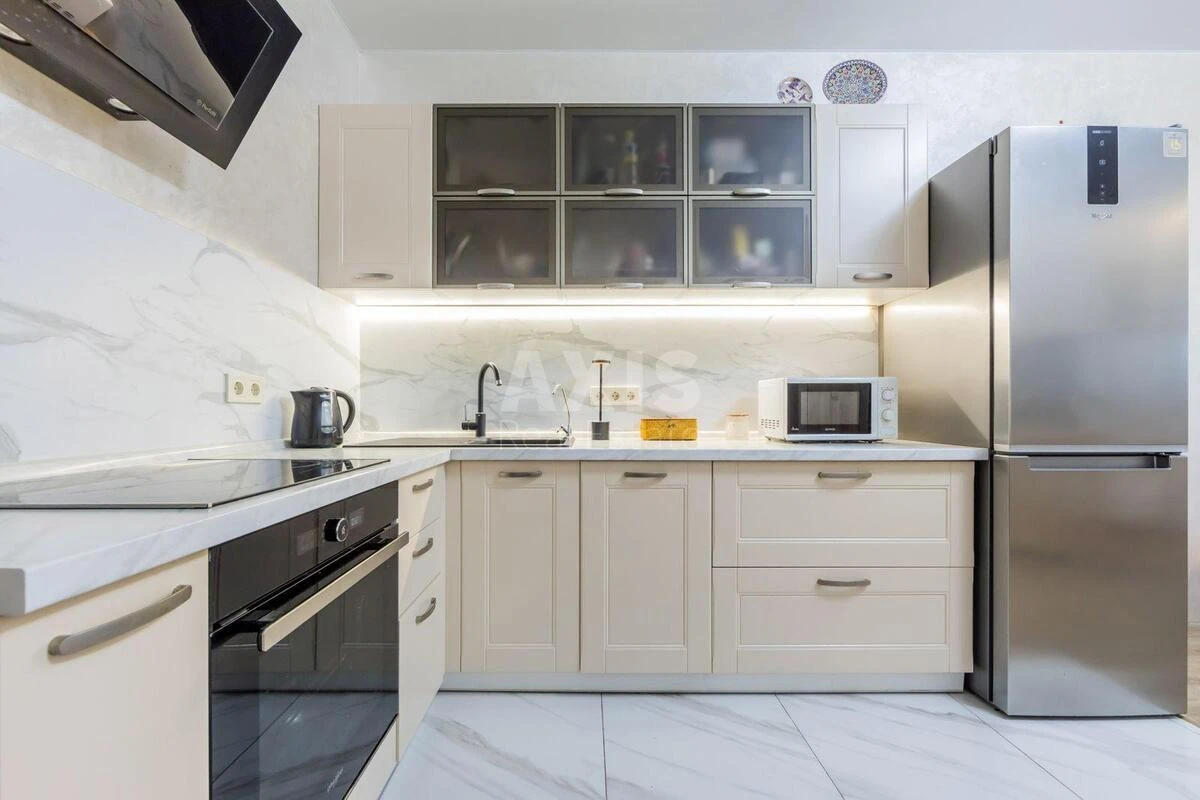 1k apartment vul. Sverstjuka Jevgena 44758510