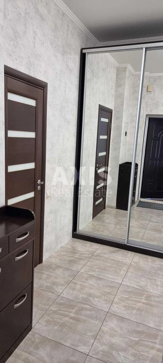 1k apartment vul. Jevgena Konoval'cja 44A662645