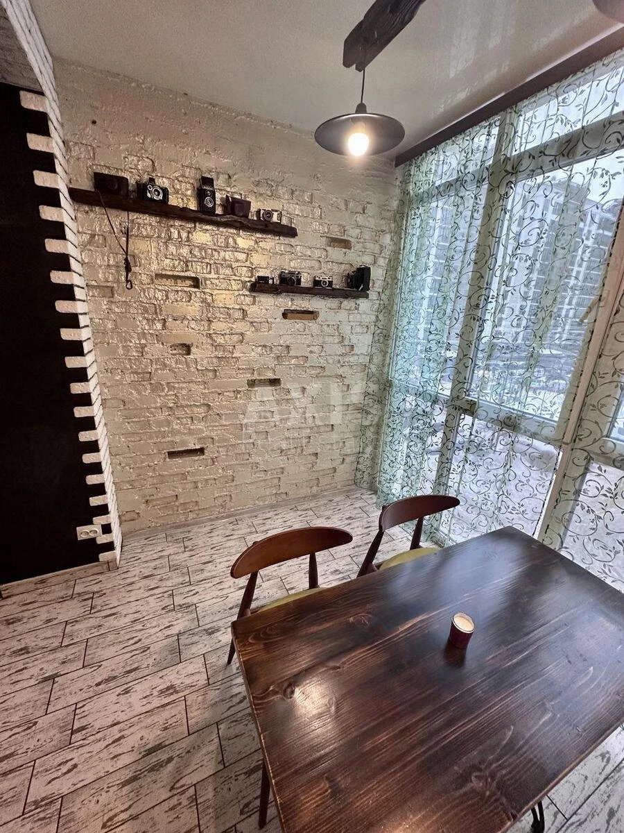 1k apartment vul. Radystiv 32650392