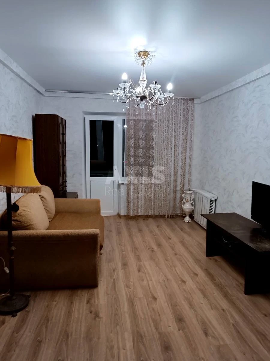 2к квартира пр-т Владимира Ивасюка 11А655760