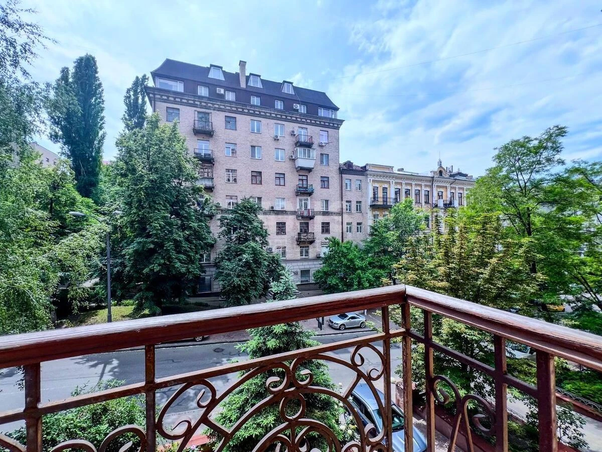 4k apartment vul. Hmel'nyc'kogo Bogdana 807024610