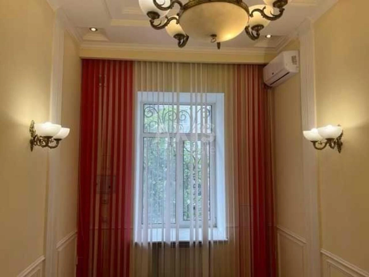 Office vul. Saksagans'kogo 57, 90m2714270