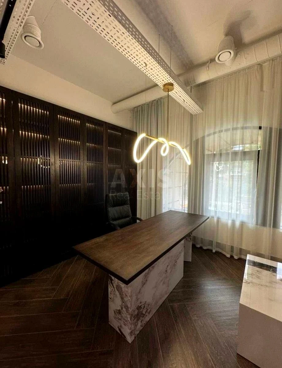 Office vul. Bul'varno-Kudrjavs'ka 17, 208m2668673