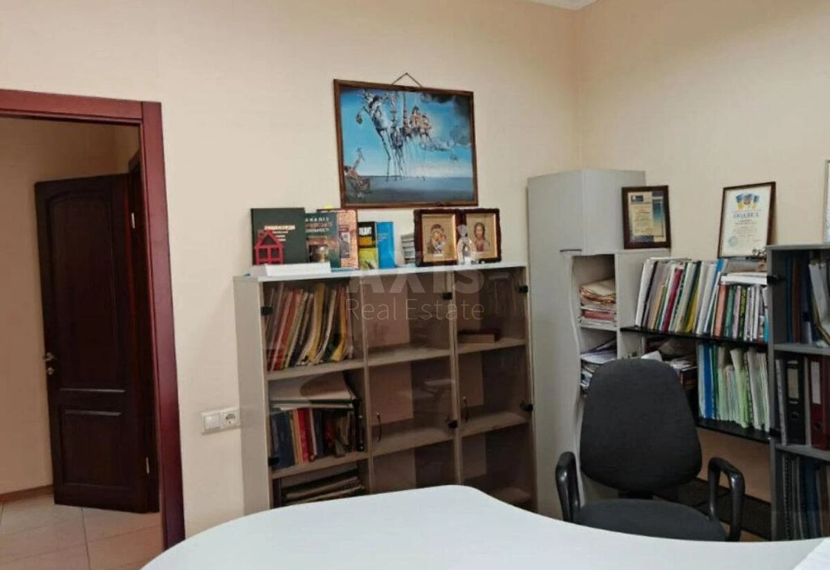 Офис бул. Леси Украинки 23А, 60м2700387