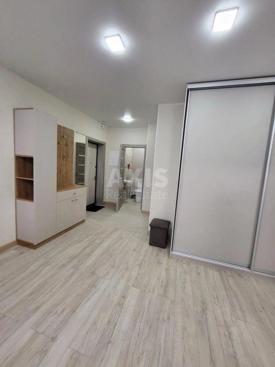 2k apartment vul. Panel'na 7686037