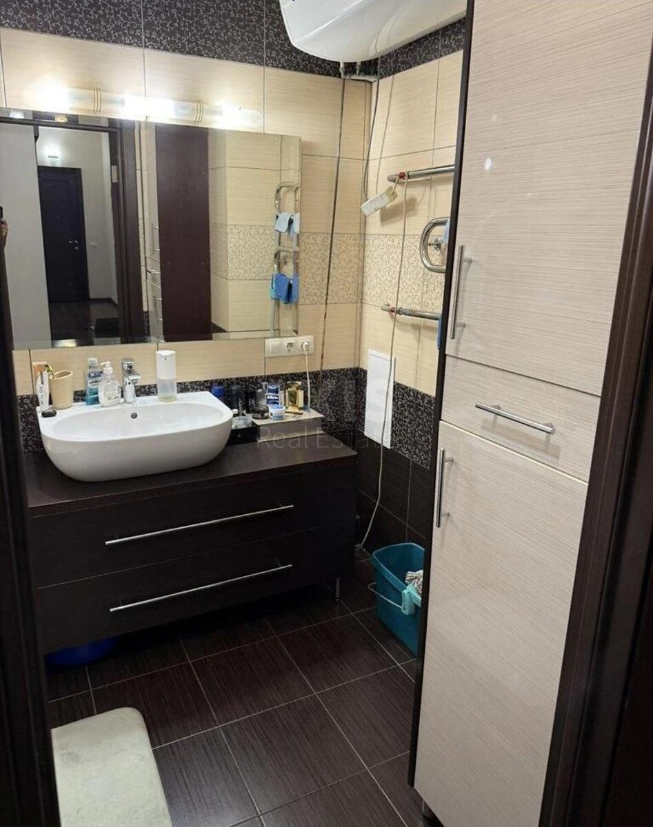 2к квартира ул. Петропавловская 50Б7165313