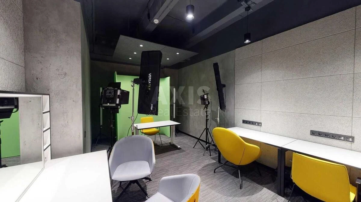 Office vul. Vasylenka Mykoly 7, 1111m25981712