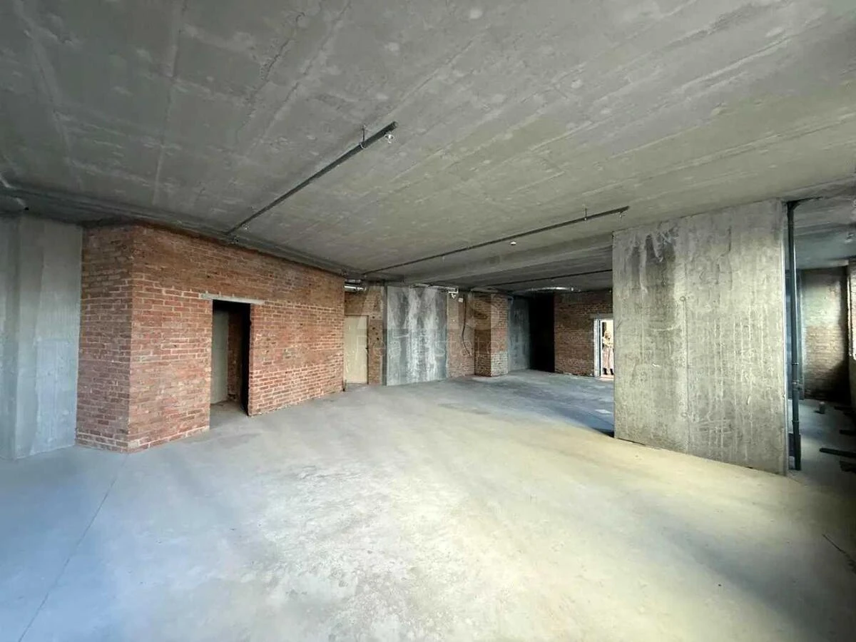 Trade object pr-t Berestejskij 11, 150m2657186