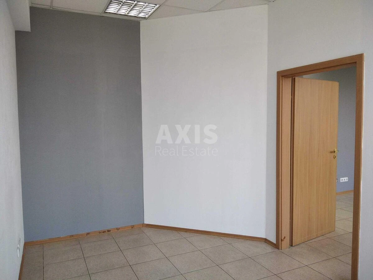 Офис ул. Сверстюка Евгения 11Б, 67м26413114