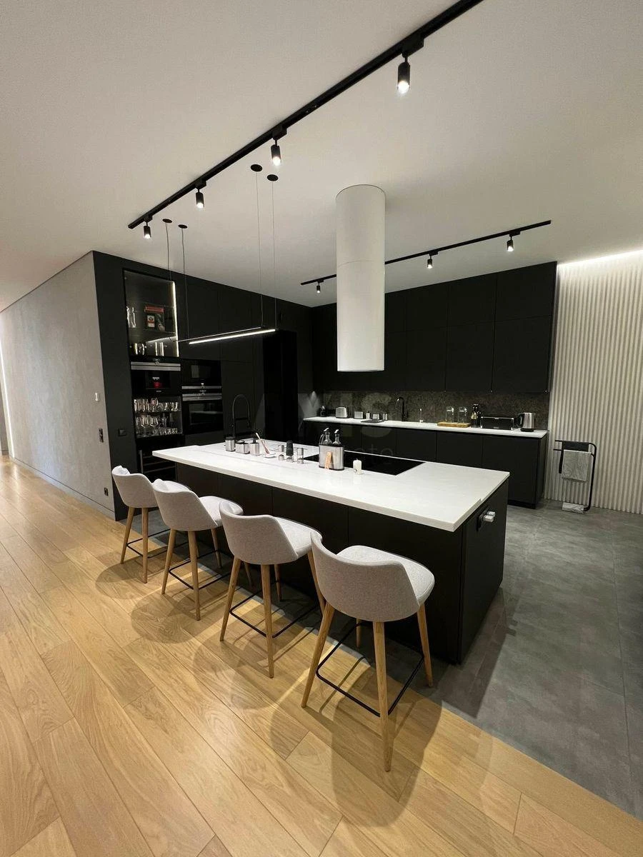 House vul. Linija 8-a, 432m2, Kyiv city389629