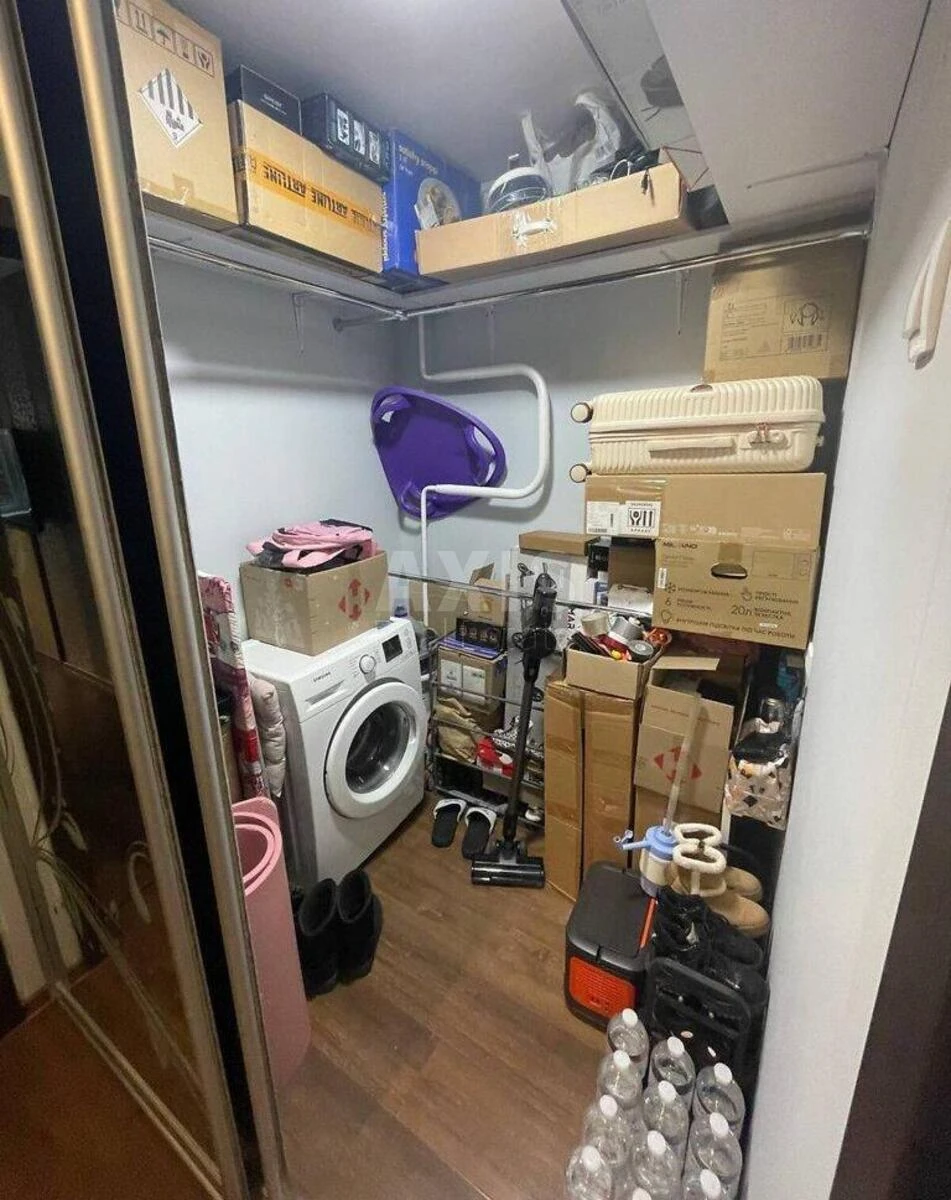 3к квартира ул. Вышгородская 47Б7070410