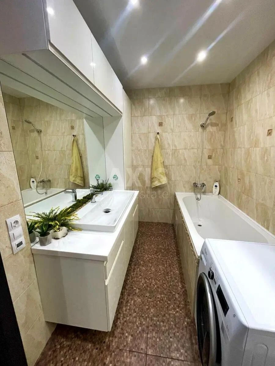 2к квартира ул. Драгоманова 2А7076812