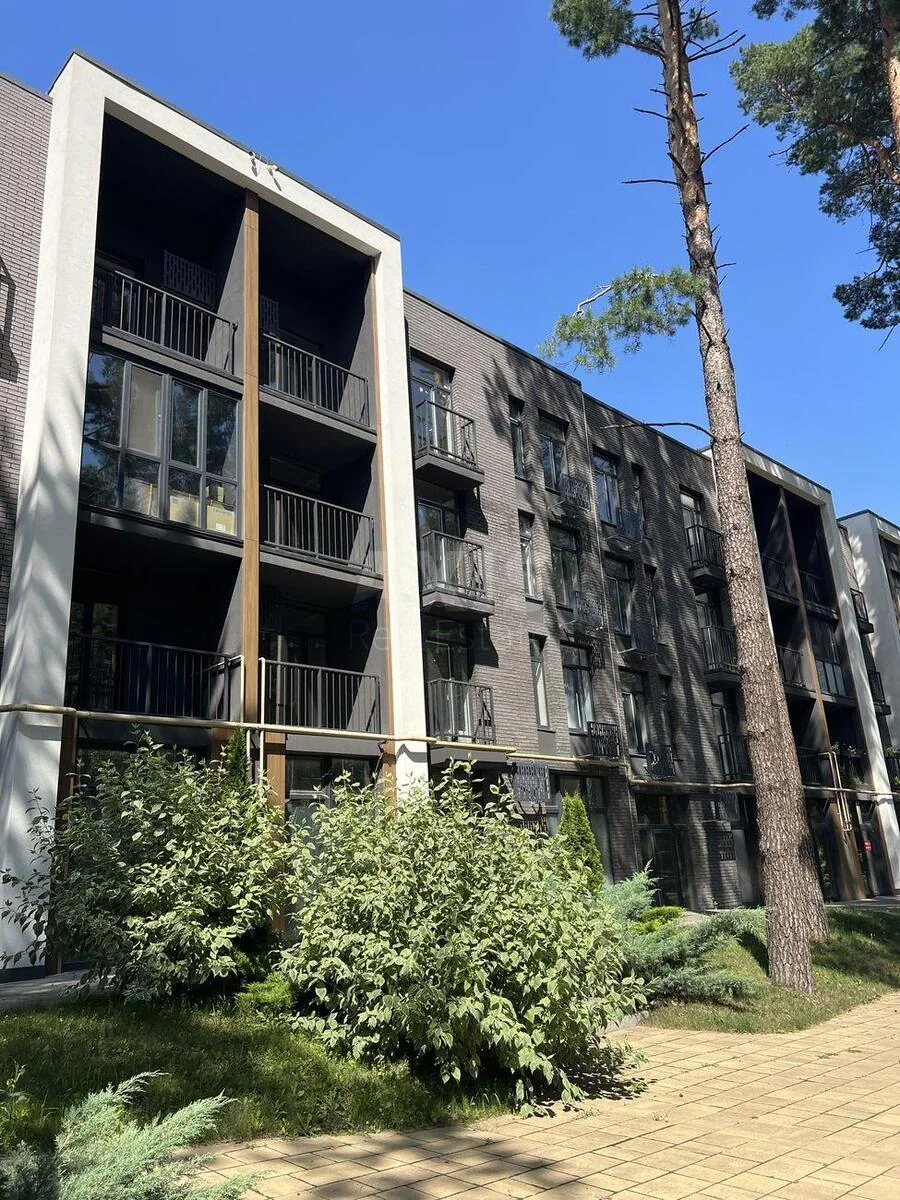 1k apartment vul. Dniprovods'ka 1А