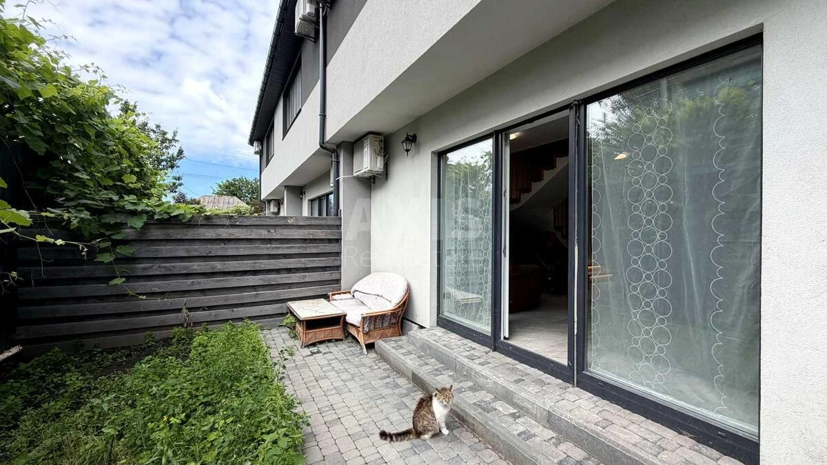 House vul. Aref'jeva Kostjantyna, 105m2, Kyiv city713554