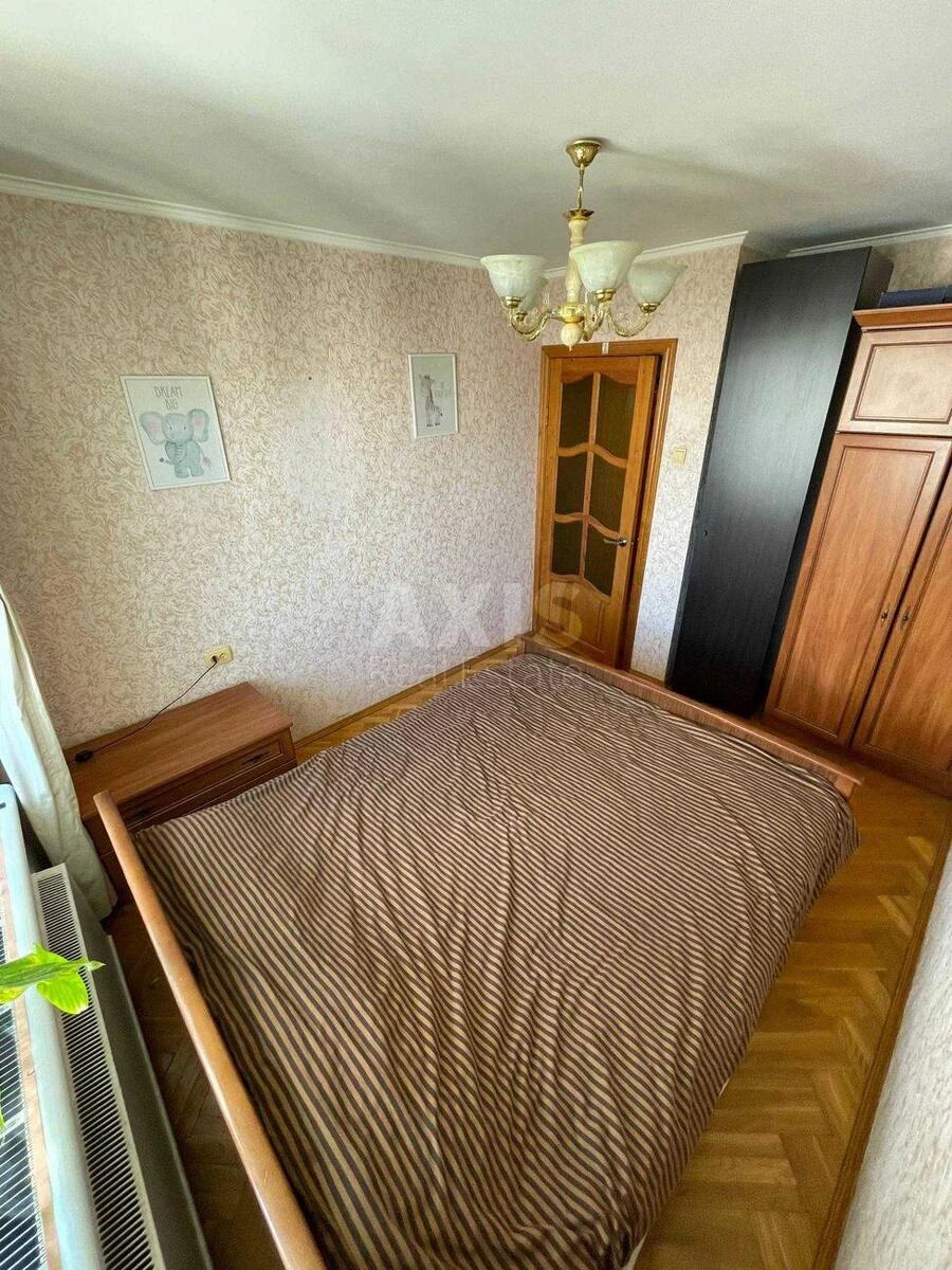 3k apartment vul. Levka Lukyanenka 13А695428