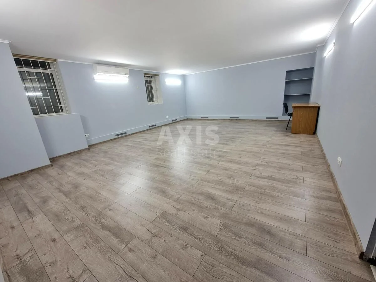 Office vul. Panasa Myrnogo 9Б, 85m2