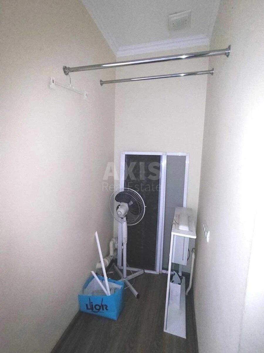 Office rajon Prorizna vul., Shevchenkivs'kyj 9, 72m26812712